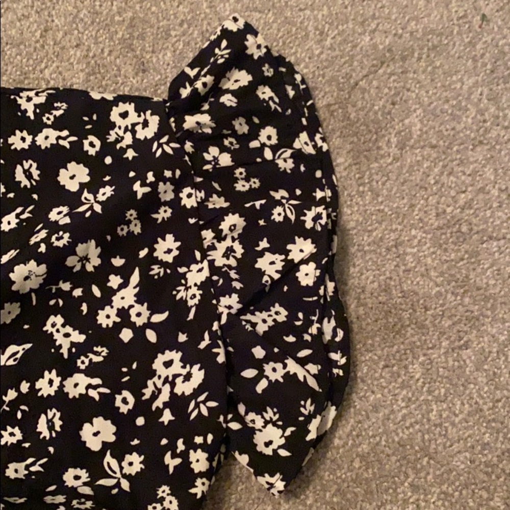 Romper - Picture 5 of 5